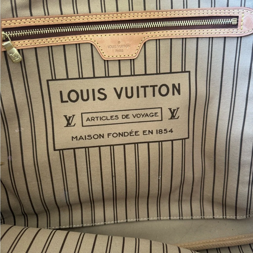 Louis Vuitton Brown Monogram Canvas Tote with Natural Leather Trim